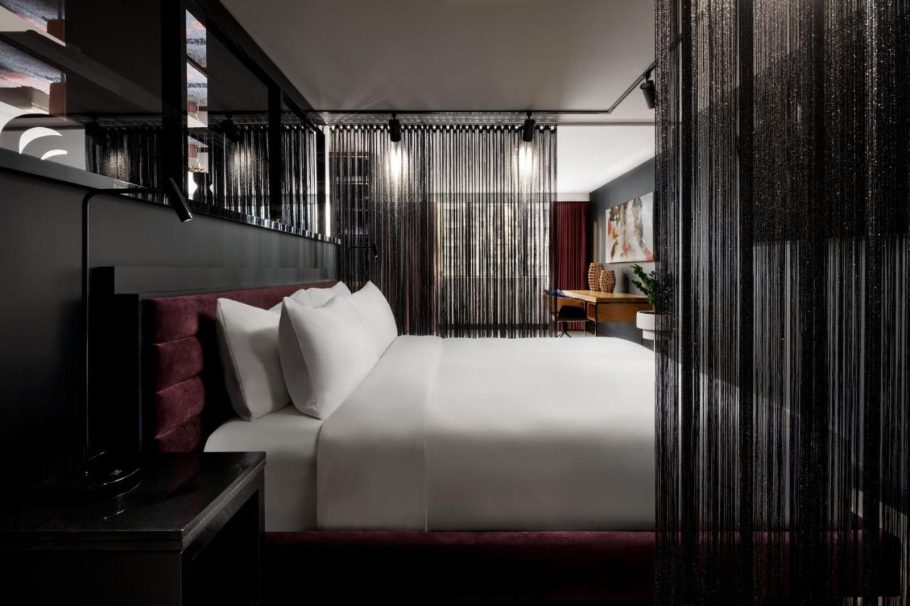W Toronto Hotel Eksteriør billede