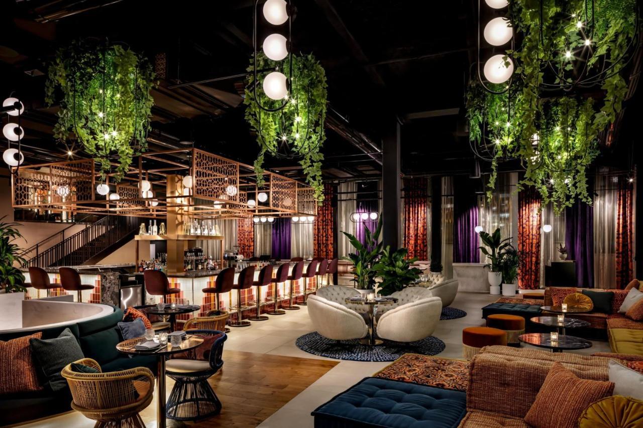 W Toronto Hotel Eksteriør billede