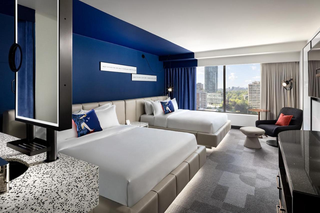 W Toronto Hotel Eksteriør billede