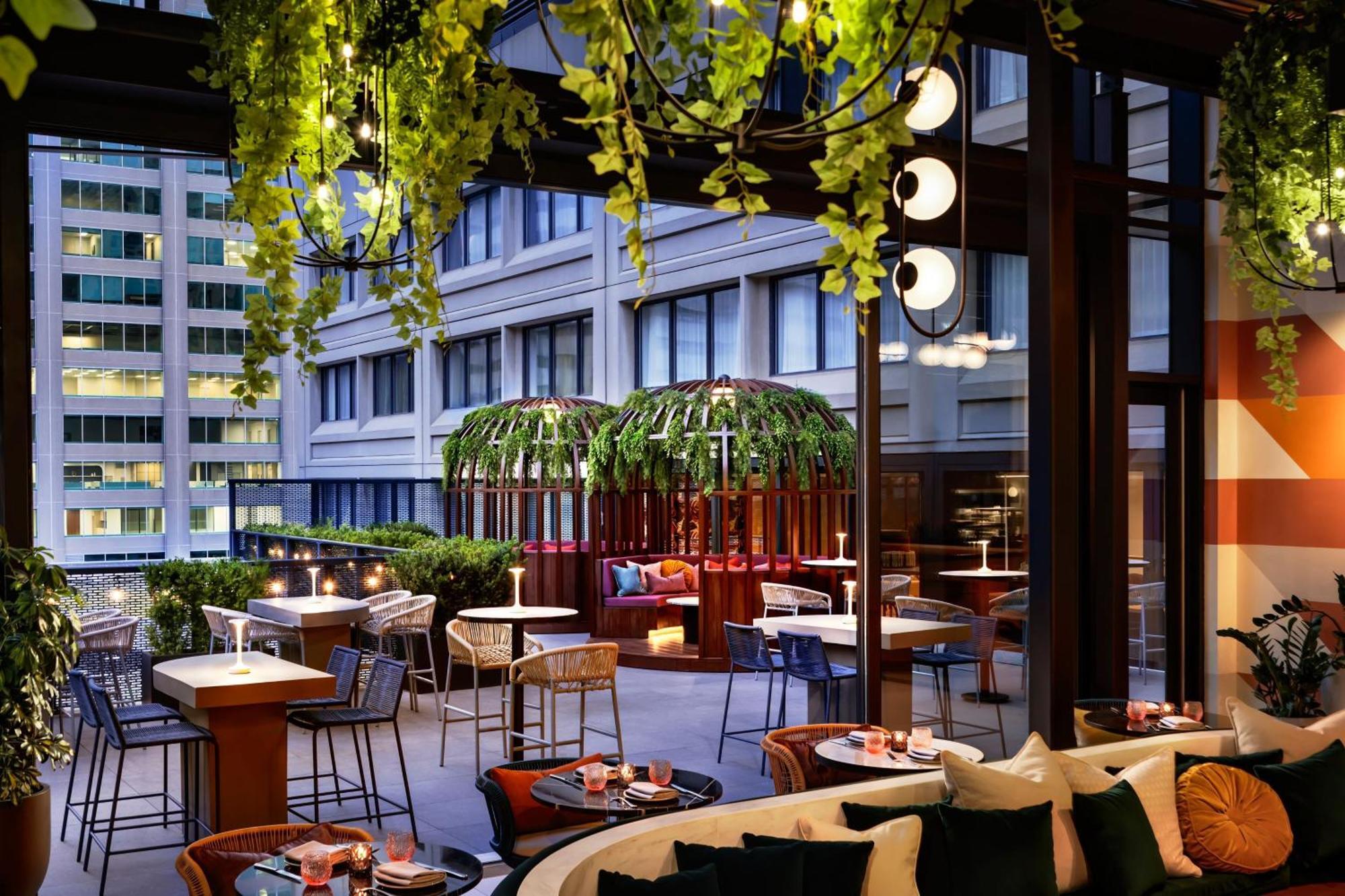 W Toronto Hotel Eksteriør billede